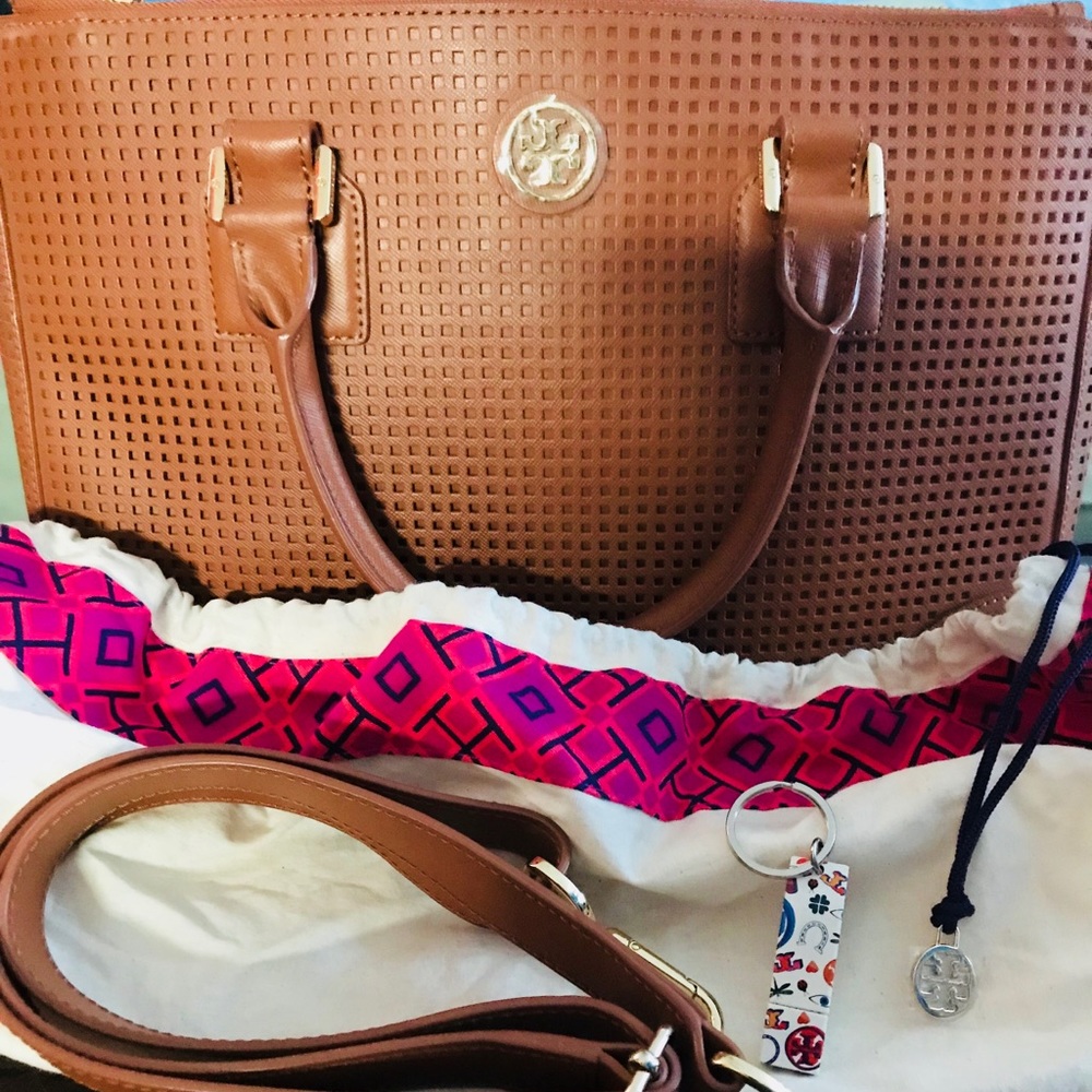 Authentic Tory Burch Robinson Double Zip Tote